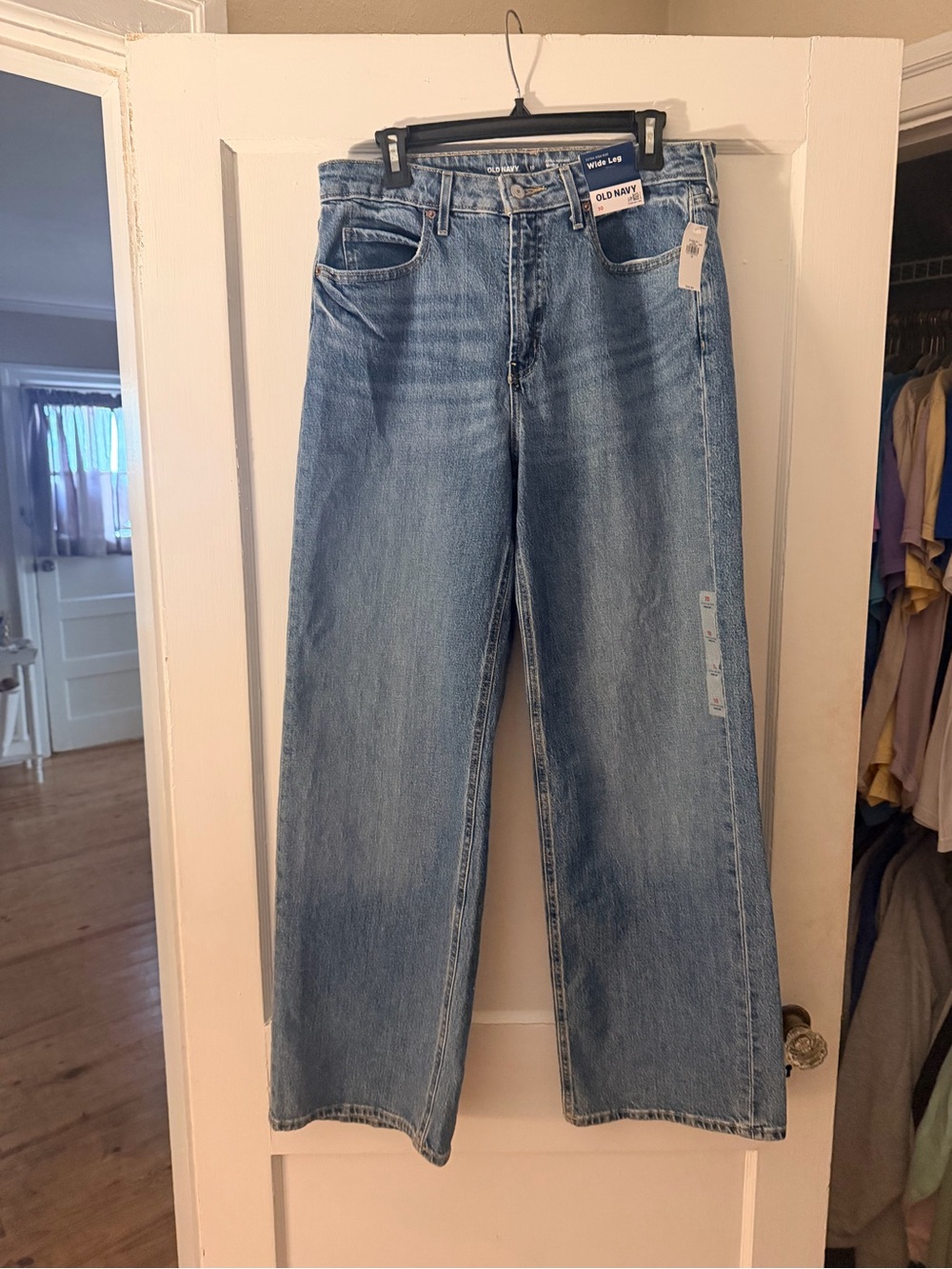 Old Navy Extra High-Rise Wide Leg Jeans Size 10 NWT